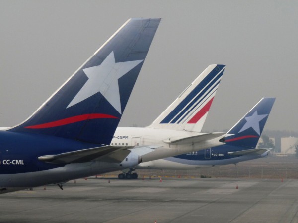 SCL airport