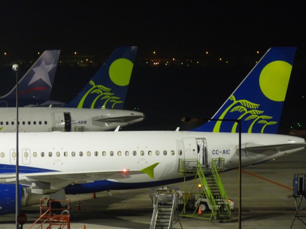 Pohled na domestic concourse na SCL