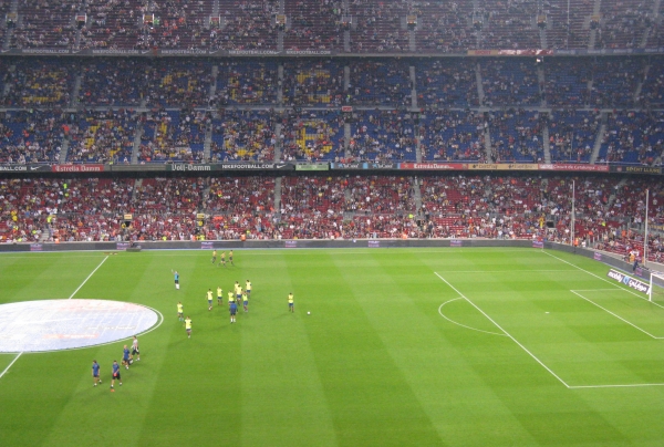 Před zápasem FC Barcelona - UD Almeria. Výsledek 1:0, 74177 diváků.
