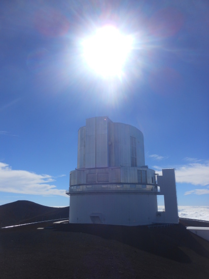 Mauna Kea a observatoře (příští rok začnou stavět novou za BILION dolarů)