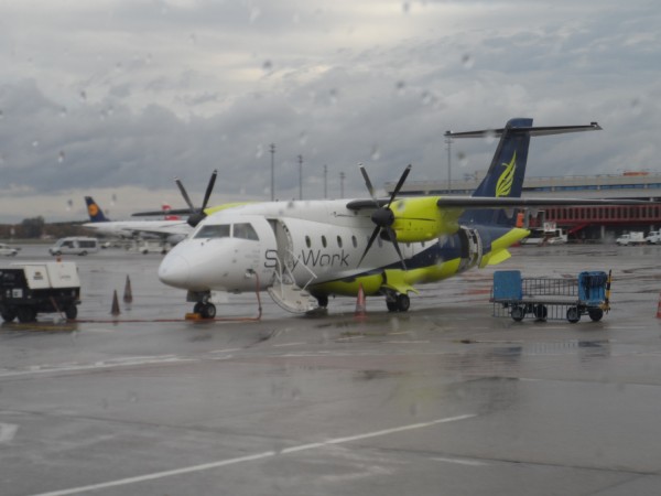 Skywork Airlines Dornier 328 z Bernu