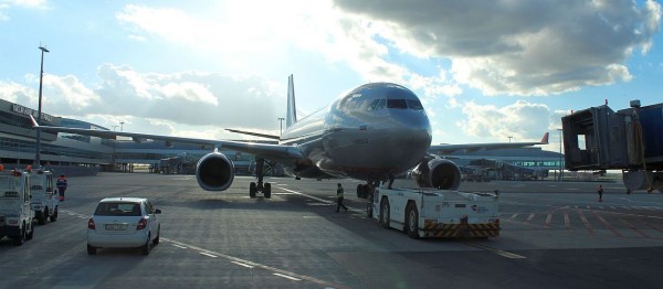 A330-300 Aeroflotu s menom  A. Bakulev (VQ-BNS)