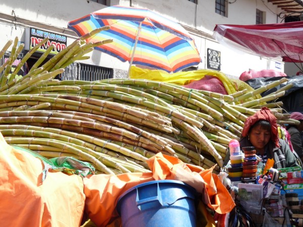 Cuzco - v blízkosti místního trhu