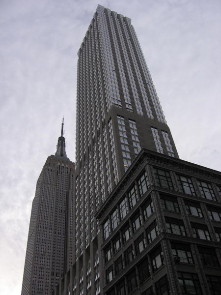 Empire State Building je docela šedivý...