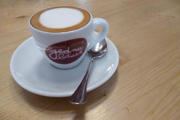 Basen macchiato.jpg