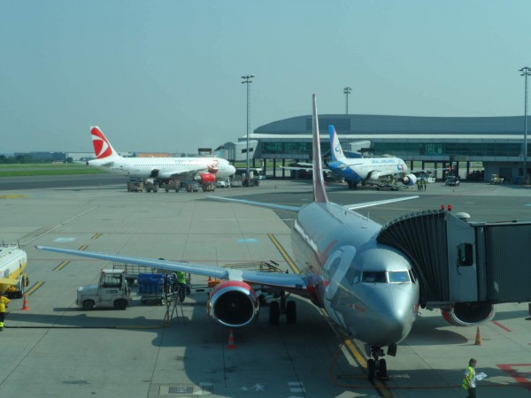 Nas B737-300 u gatu