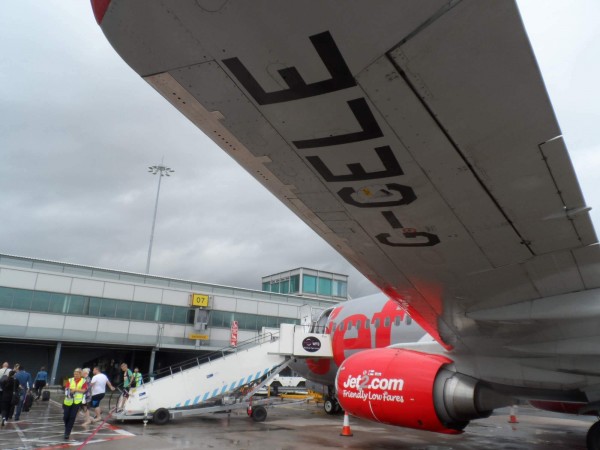 G-CELE z pod kridla