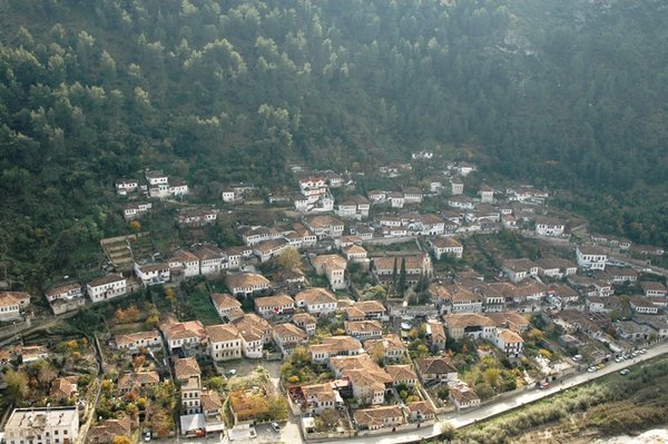 Berat - Gorica - křesťanská čtvrť