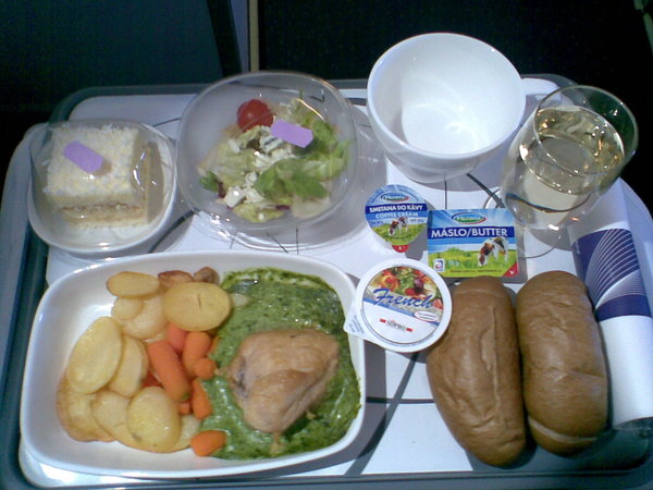 20100220 (PRG-LHR) Catering v C