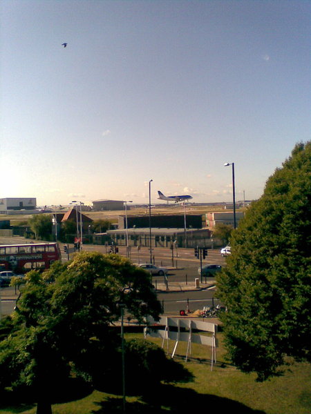 LHR 1.jpg