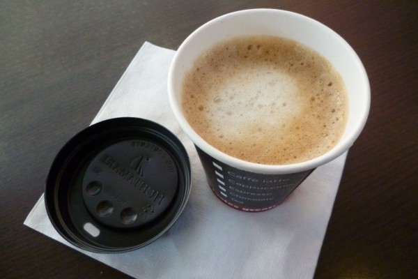 nejmenší nabídnutá káva: espresso s mlékem
