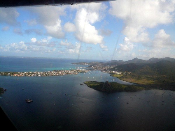 na palubě American Eagle opouštíme SXM směr SJU