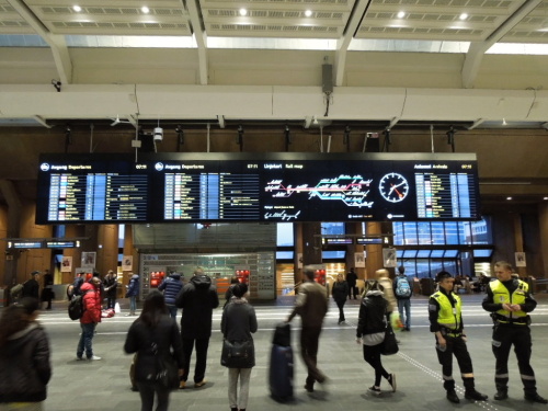 2 raních ruch ve stanici Oslo S.JPG