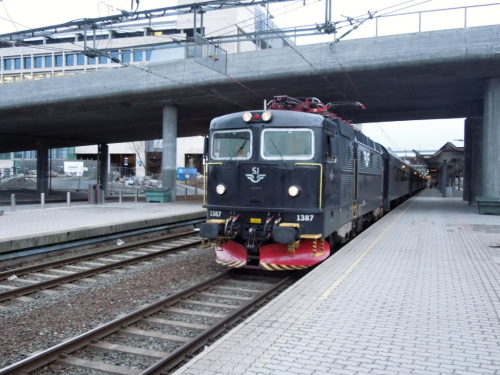 3 vlak do Stockholmu.JPG