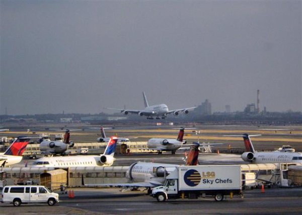NYC_380_land.JPG