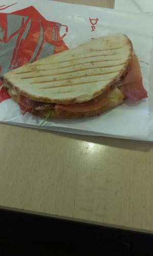 Svčinka ve VIE - panini za 7 euro