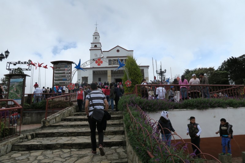 Kostel na vrcholu Monserrate