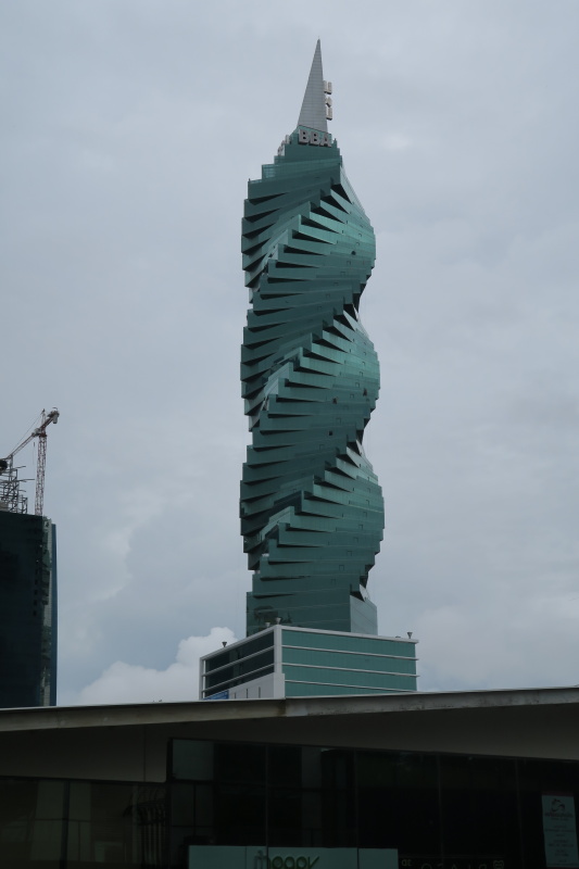 F&amp;F Tower