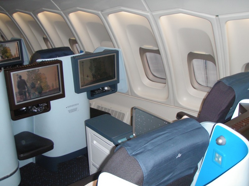 24. C-KLM.JPG