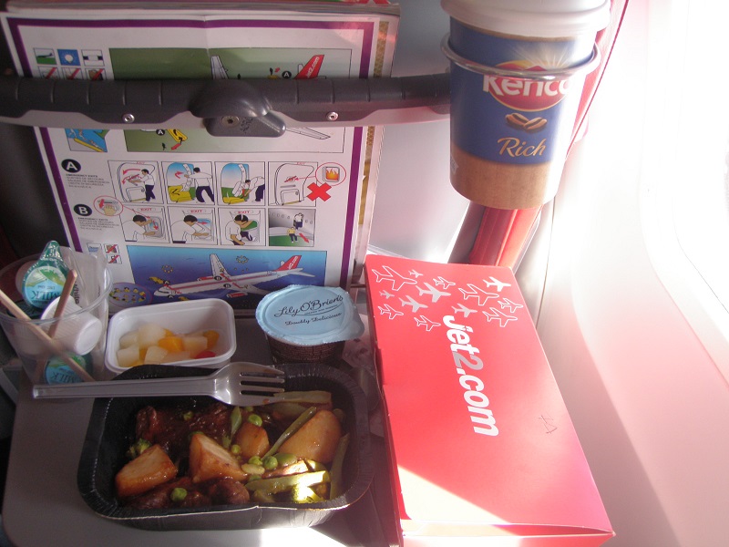 021 JET 2.com placené jídlo EDI-PRG.JPG