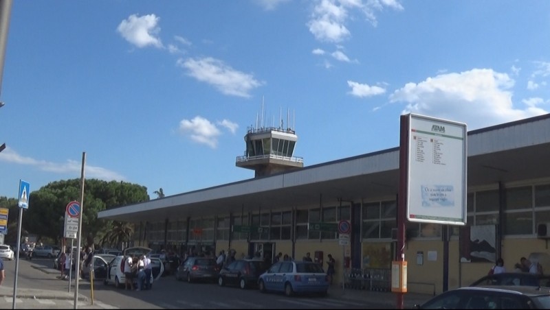 Vnútroštátne letisko Reggio Calabria- Aeroporto dello Stretto