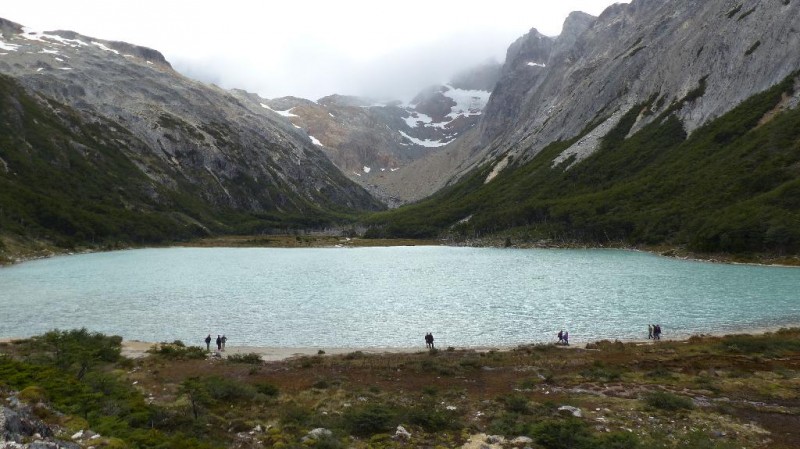 Laguna Esmeralda s malým ledovcem v pozadí