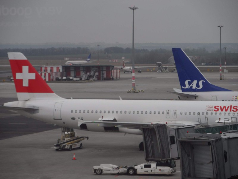 LN-RRC uz na me vykukuje