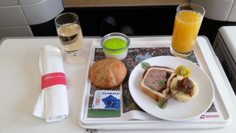 Dnesni mala svacinka na letu do ZRH