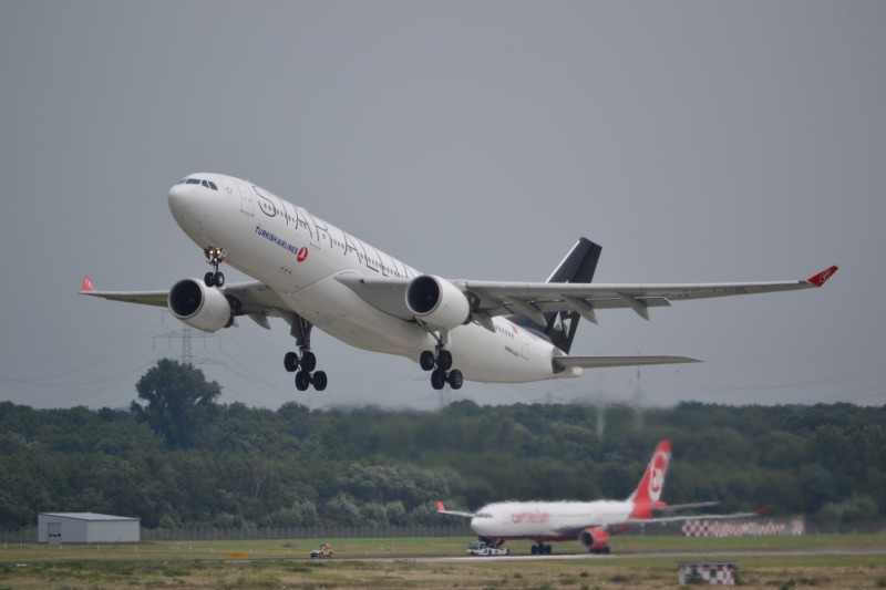 TK A330 do IST