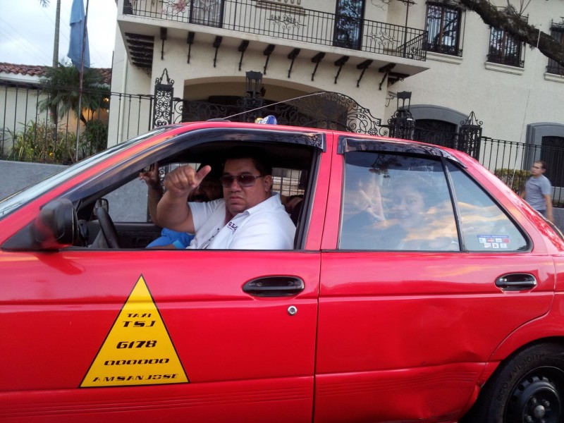 Drsný taxikář