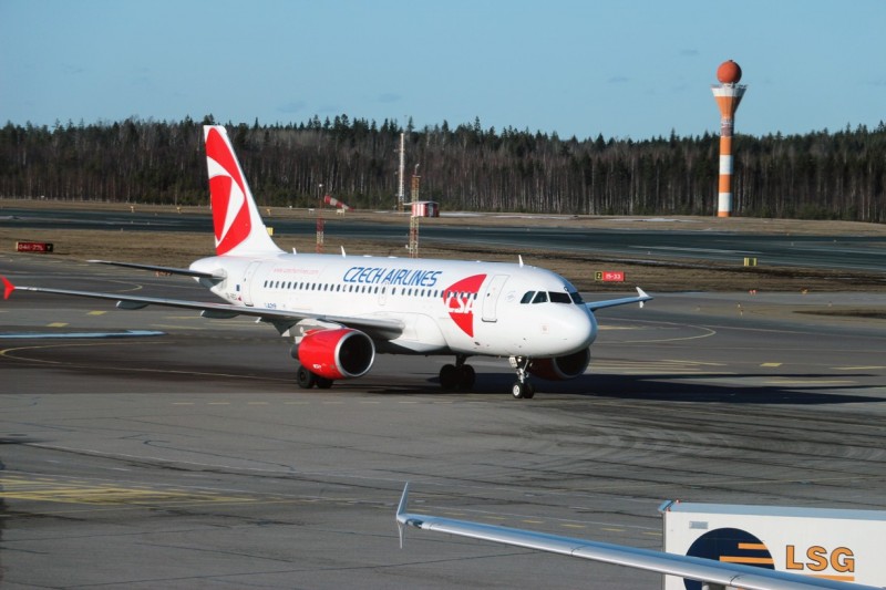 A319