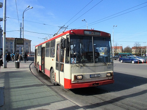 16 trolejbus.JPG