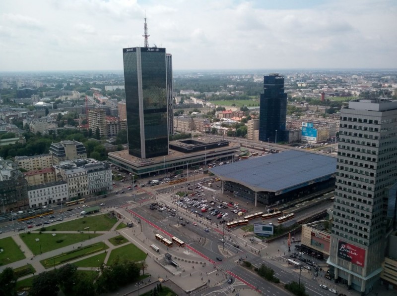 Směr jihozápad (Warsawa Centralna a Marriott)
