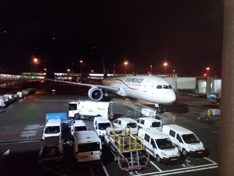 B789.