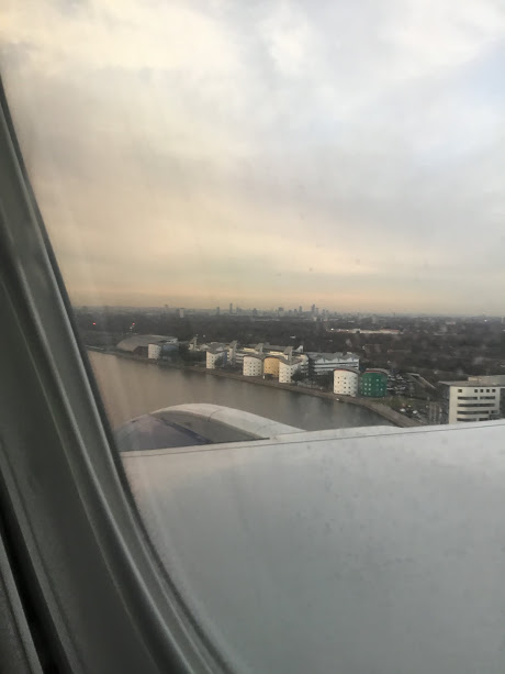 Přiblížení na LCY.