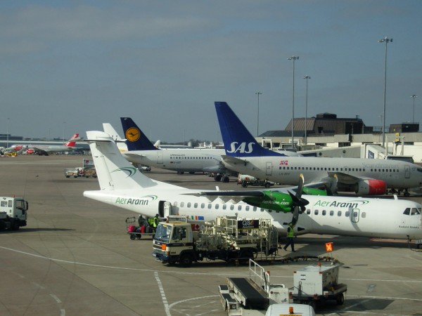 Aer Arann ATR 42 po priletu z Waterfordu
