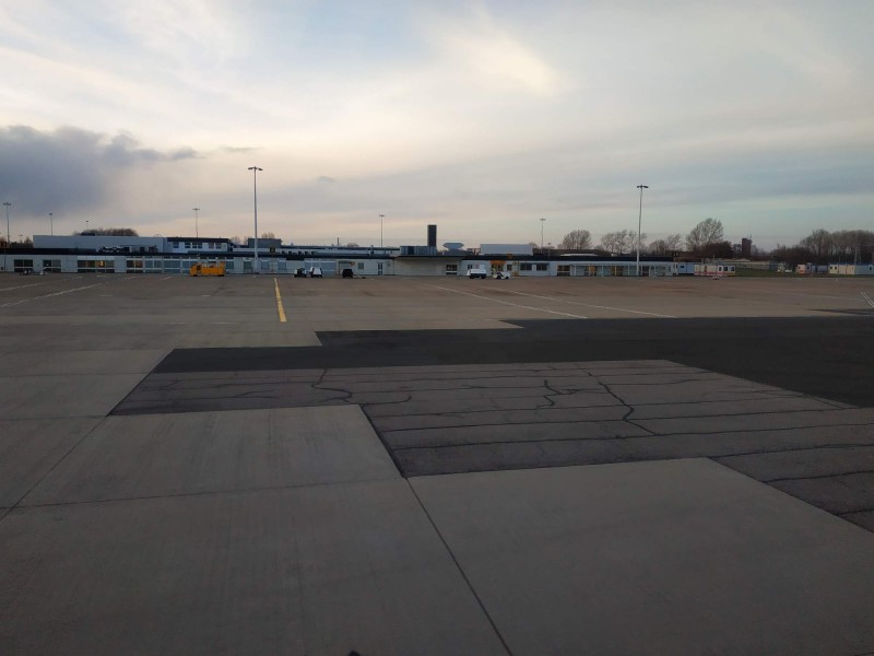 Terminal letiste z plochy