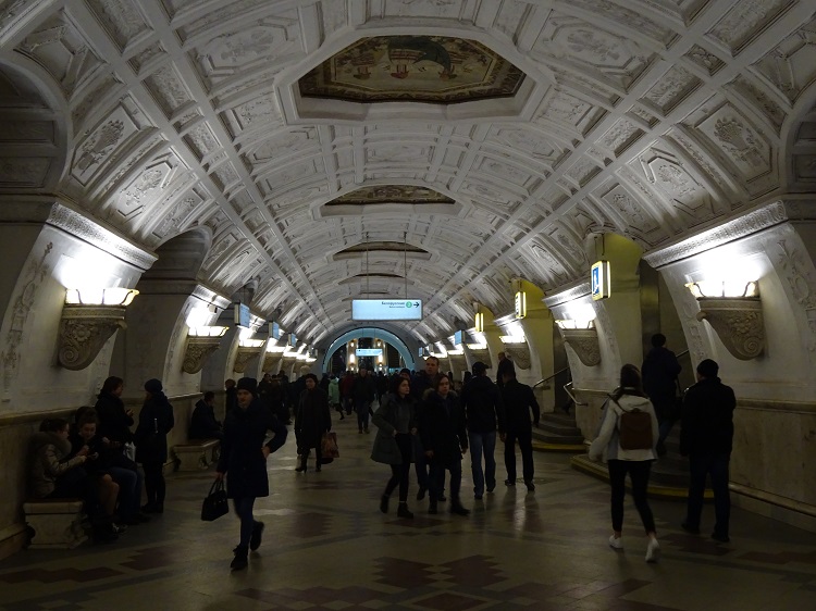 24 metro Běloruskaja.JPG