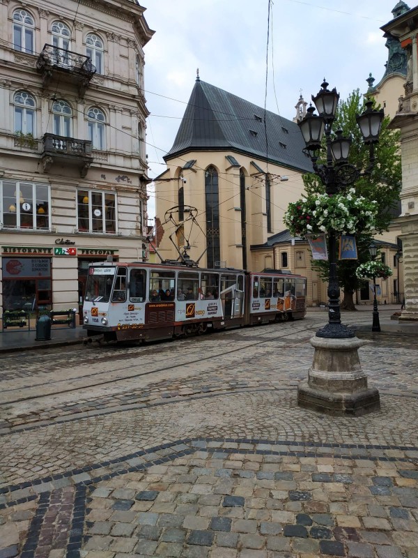 ceskych tramvaji tu jezdi mraky