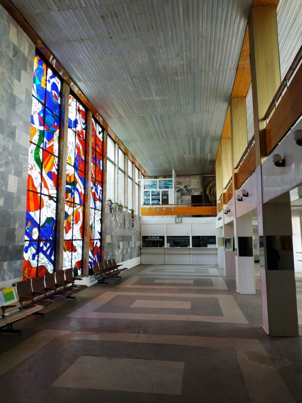 vsude prazdno