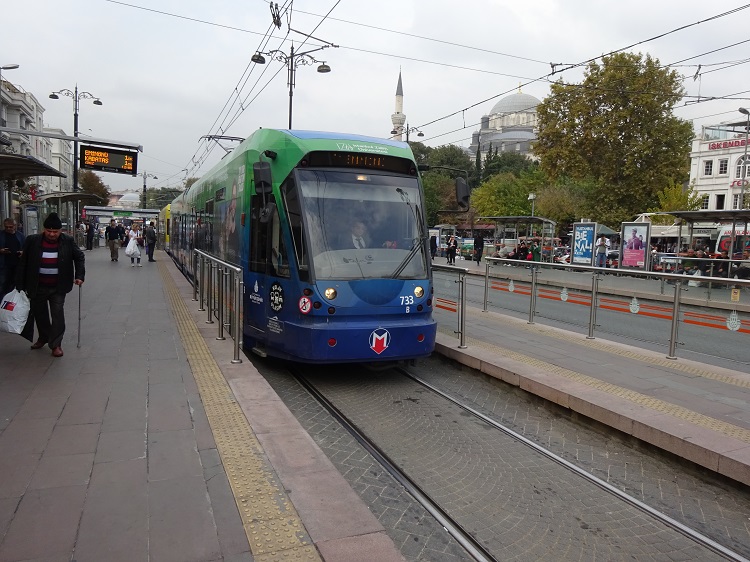 21 tra.JPG