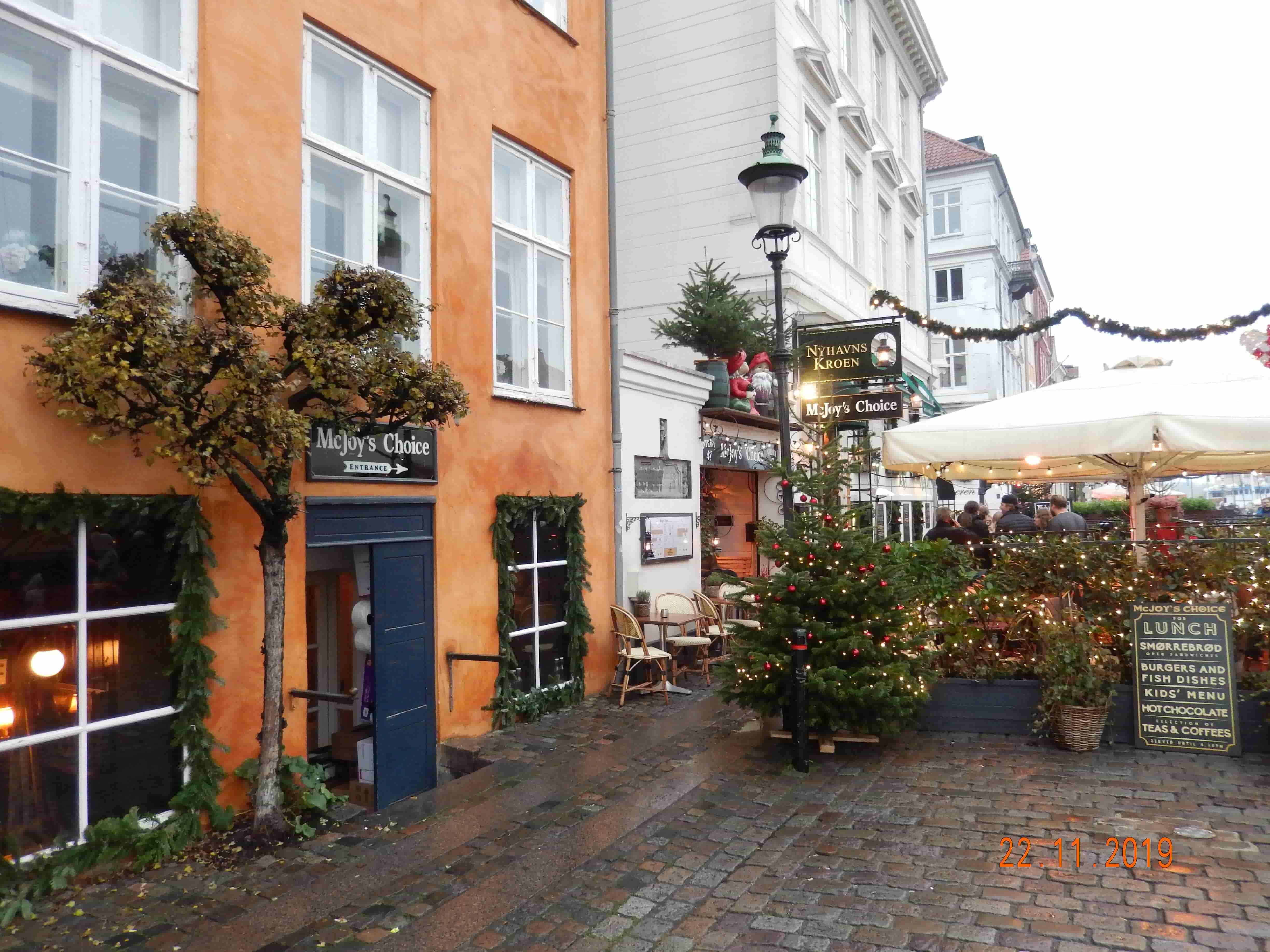 Vánoční výzdoba v Nyhavnu.
