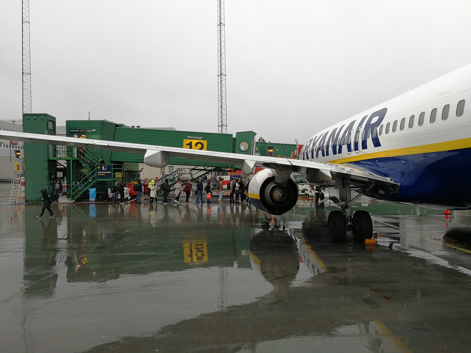 Boeing 737-800 SP-RSZ