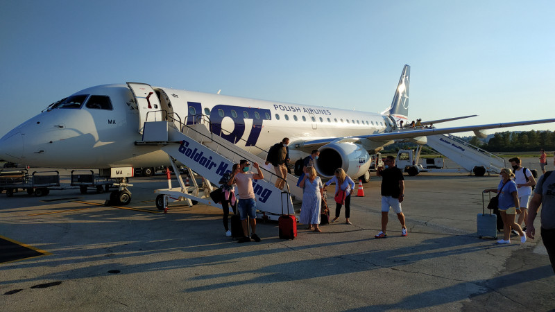 SP-LMA po priletu z WAW. LF byl tak na 80%