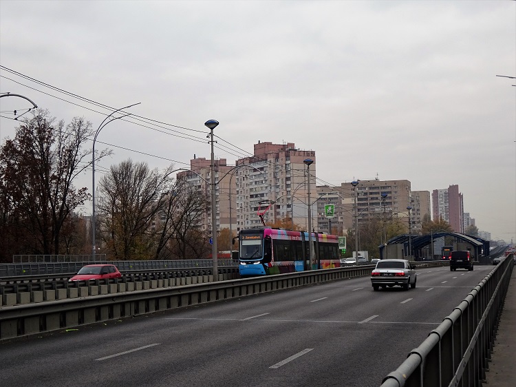 11 tram.JPG