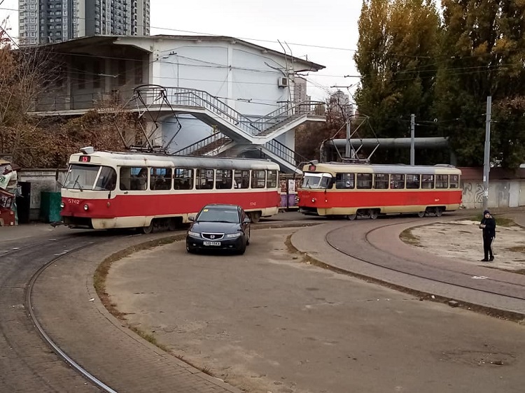 32 tramvaj.jpg