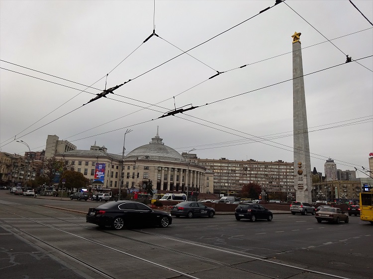 33 cirkus.JPG