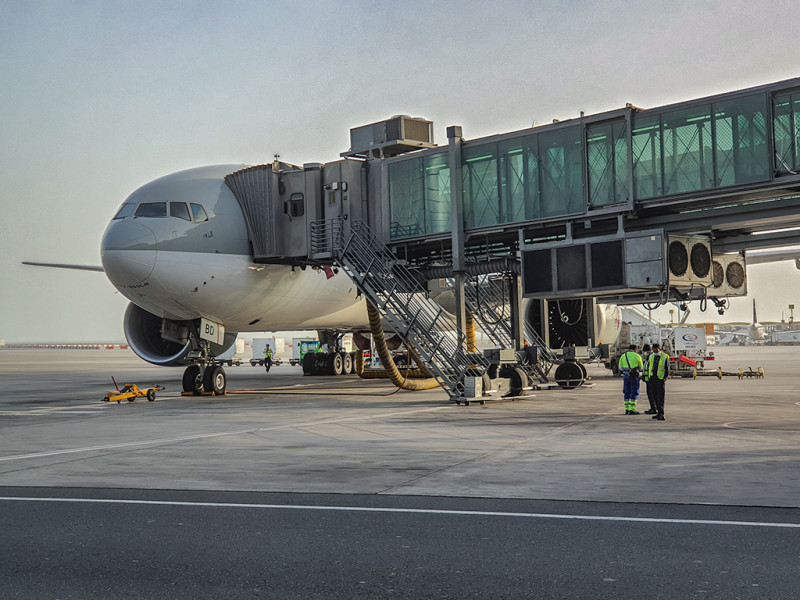 DOH_777_waiting.jpg