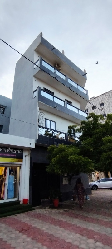 nase airbnb. meli jsme byt v poslednim patre
