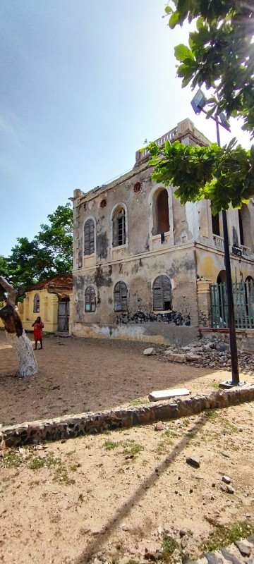 Palais du Gouverneur de Gorée - anebo jen to co z nej zbylo